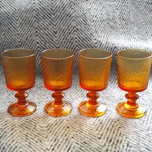 VTG Ravenhead Siesta Amber Bark Glass Wine Goblets – Set of 4